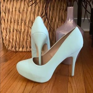❎GONE❎ Aqua Pumps Blue Green Like New